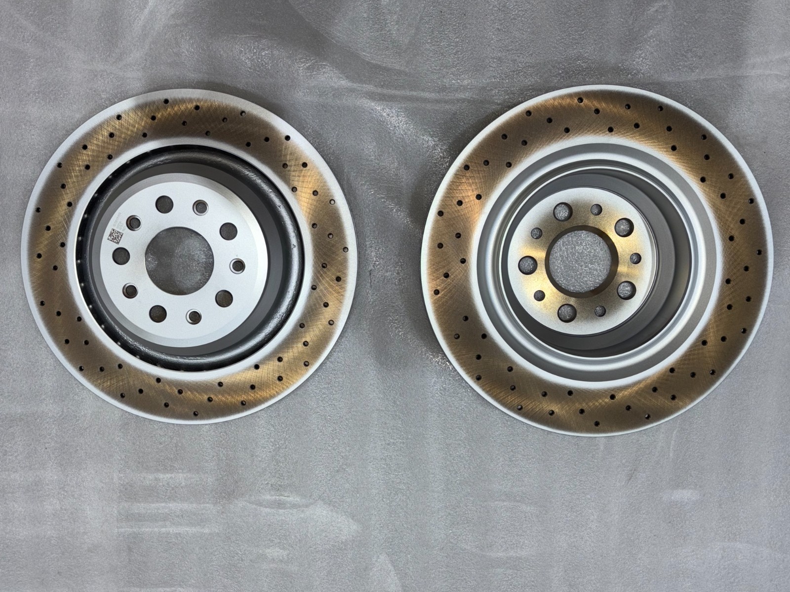 OEM GENUNIE 2014-16Maserati Quattroporte GTS 3.8L front rear brake pads & rotors