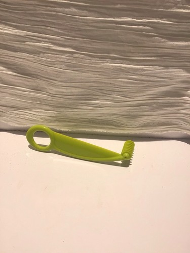 Tupperware Cortador de Verduras Cortador Espiralizador Gaget Herramienta Verde Lima Nuevo - Imagen 1 de 3