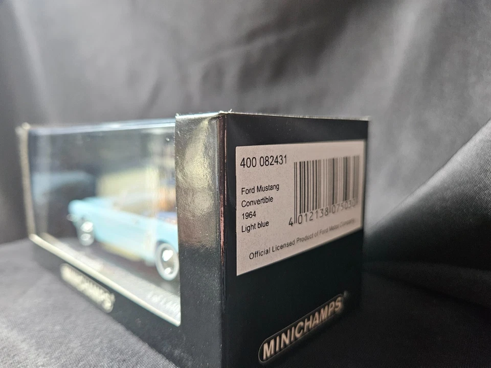 Paul's Model Art MINICHAMPS 1964 Ford Mustang escala 1:43 Inv. #3781 Foto 3 de 3