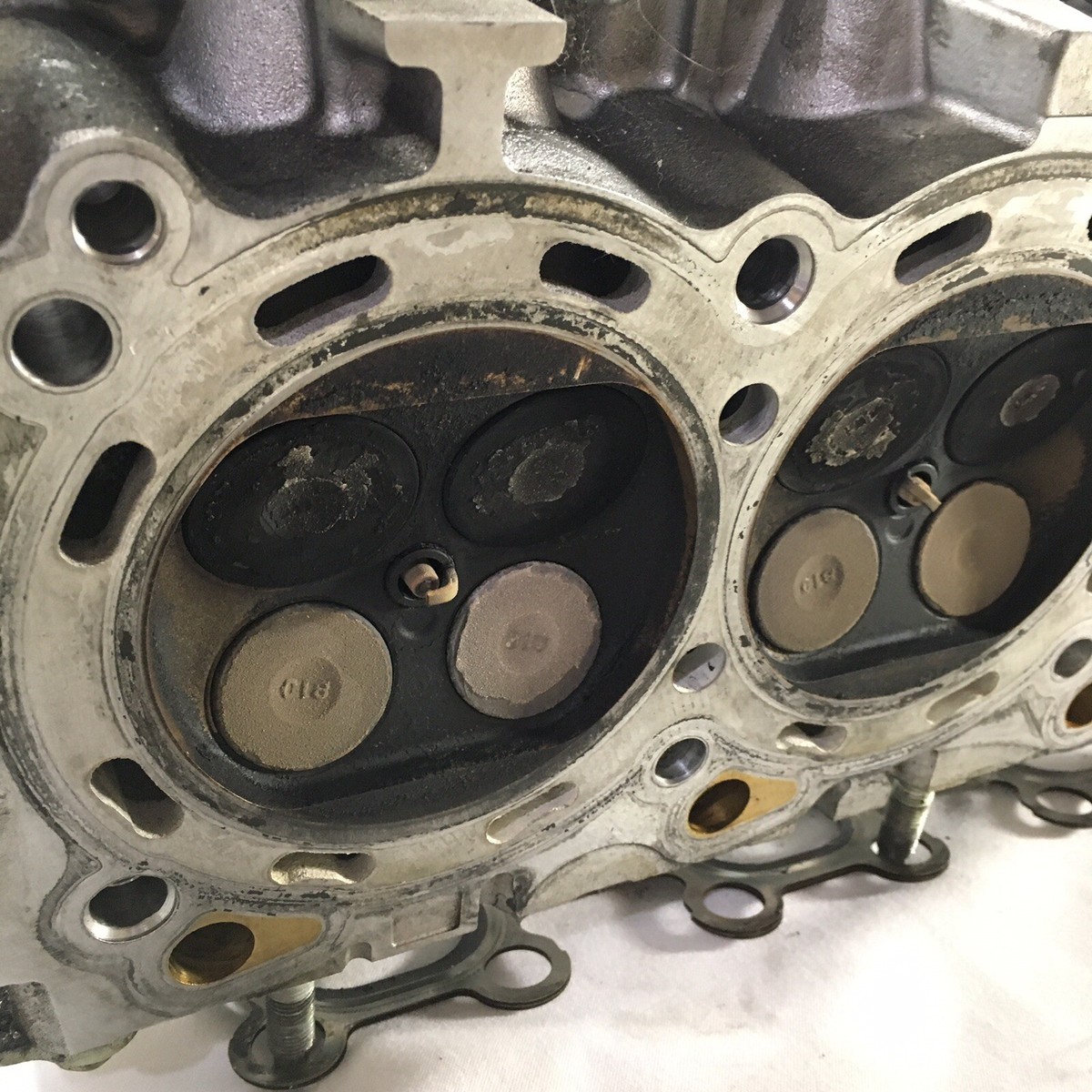 NISSAN 350Z VQ35DE L-8J1 LEFT Cylinder Head / 2003-2004 Z33 G35