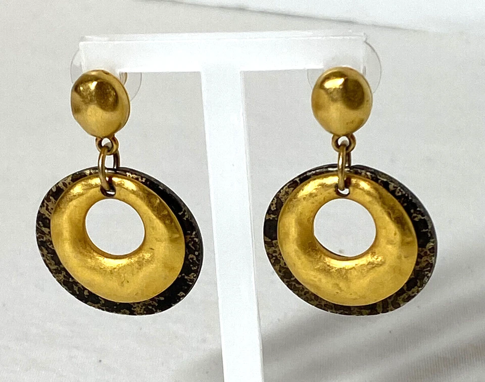 Brincos postes tom dourado círculo dourado com furo círculo marrom com furo pendurado em gota - Imagem 3 de 4