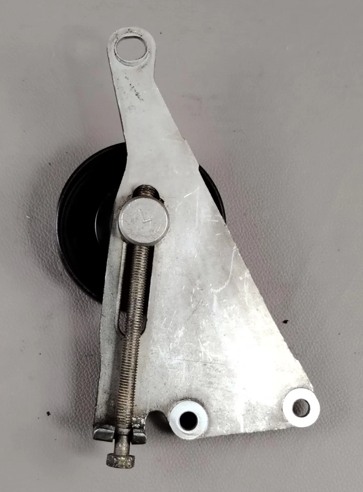 SOPORTE polea loca compresor aire acondicionado nissan 350z infiniti g35 fx35 m35 vq35de fabricante original Foto 3 de 4