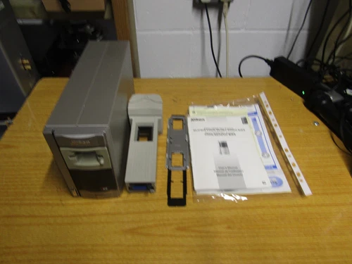 Nikon Super CoolScan 4000 ED / Nikon FH-3 Strip film holder & SA-21 Strip feeder