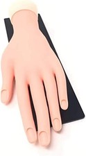 Mano finta con supporto ideale per pratica di ricostruzione unghie nail art