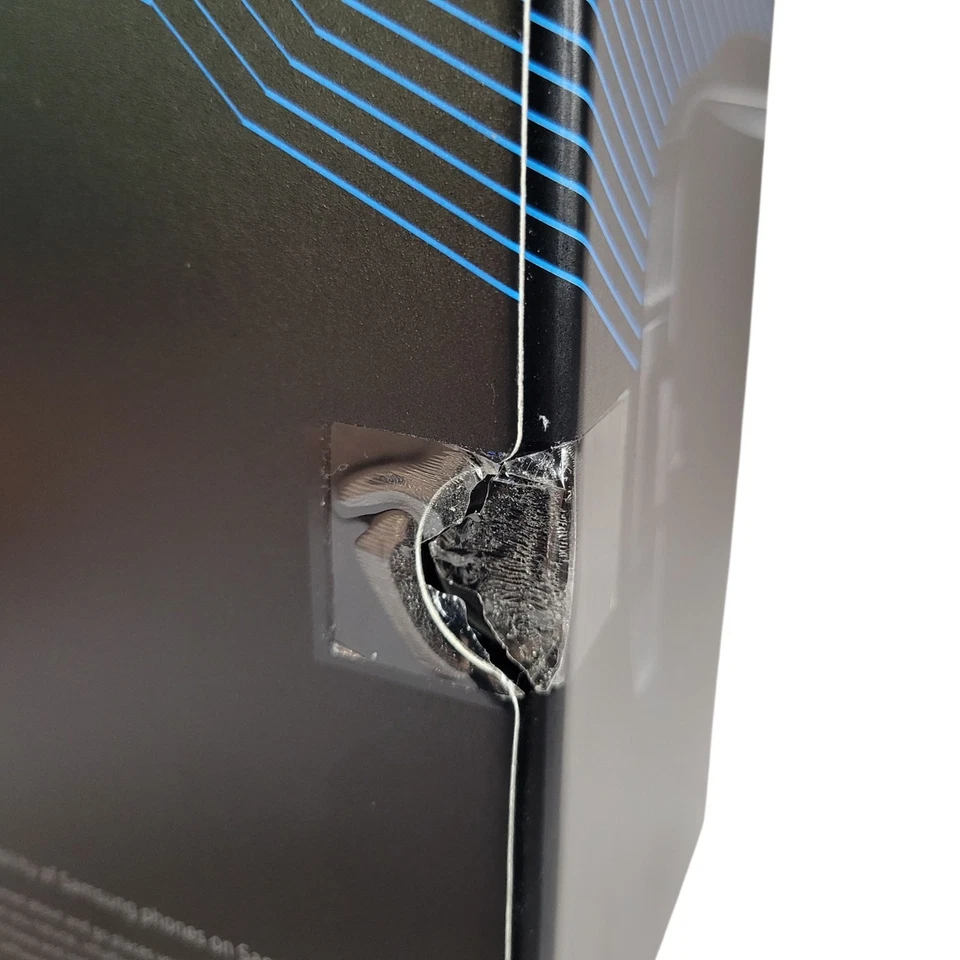 Samsung Gear VR Headset for Phone Powered by Oculus with Controller SM-R324 - Image 3 of 4