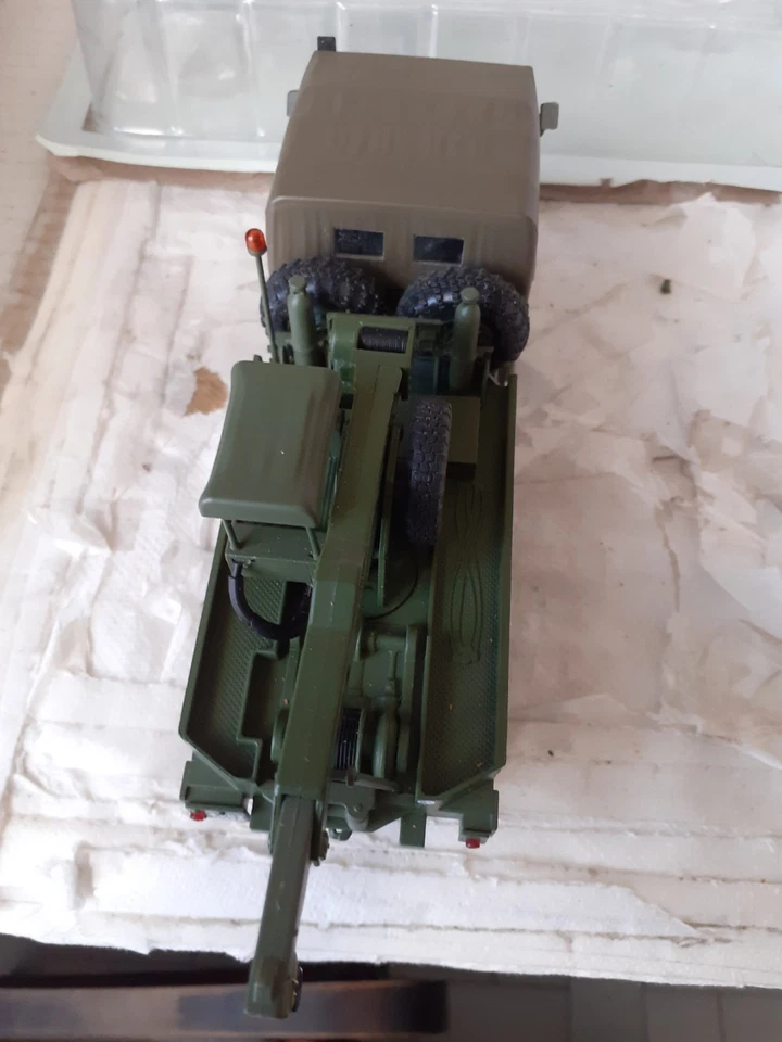 Superbe camion grue Berliet TBU 6x6 Gendarmerie Nationale1970 Ixo Hachette 1/43 - Photo 4/4