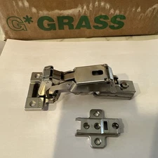 Grass 3903 Cabinet Hinge 2625110 Snap-On ,Self Close With Mounting Plate