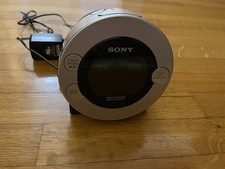 SONY DREAM MACHINE Dual Alarm Clock AM/FM Radio ICF-C7iP iPod Dock