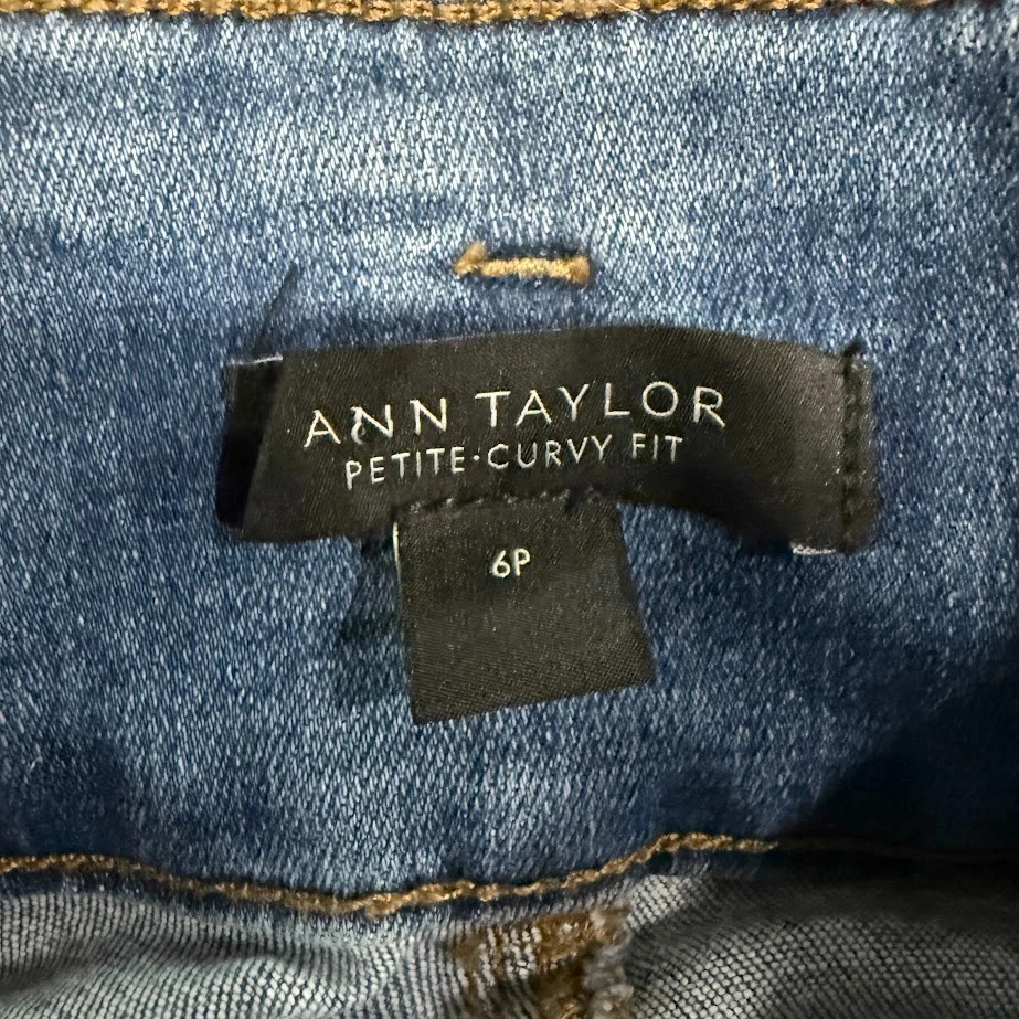Ann Taylor Womens Jeans 6P Petite Curvy Fit Medium Wash High Rise Denim - Image 3 of 4