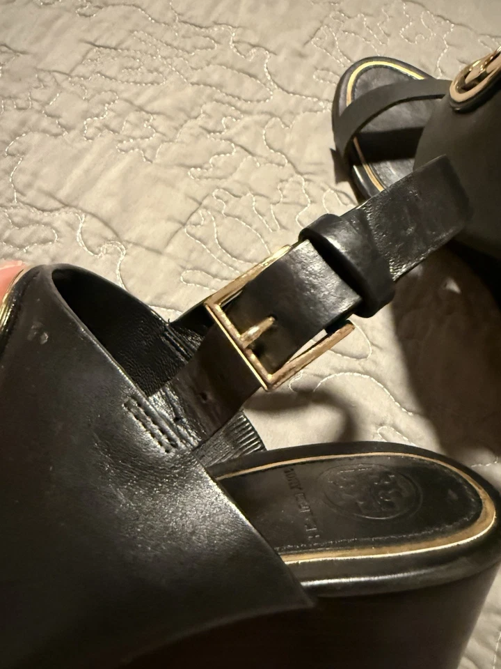 Sandalias Tory Burch, talla 7, disponibles para la venta. Estado usado Foto 4 de 4