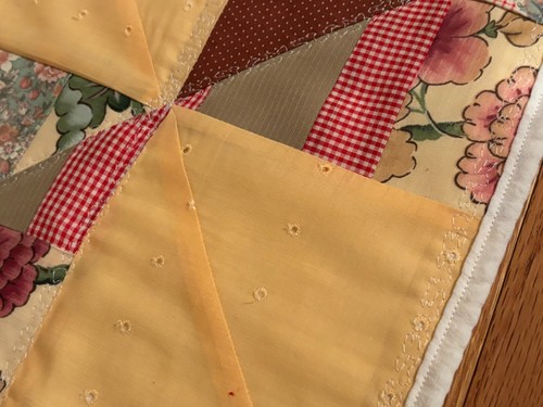 Quilted Patched Table topper or runner , new handmade 22.5 x 11 peach with pink - Picture 11 of 11