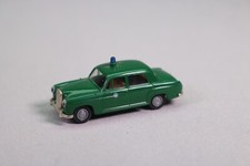 ZW279 Brekina voiture Ho MB 189/190  Vert gyrophare