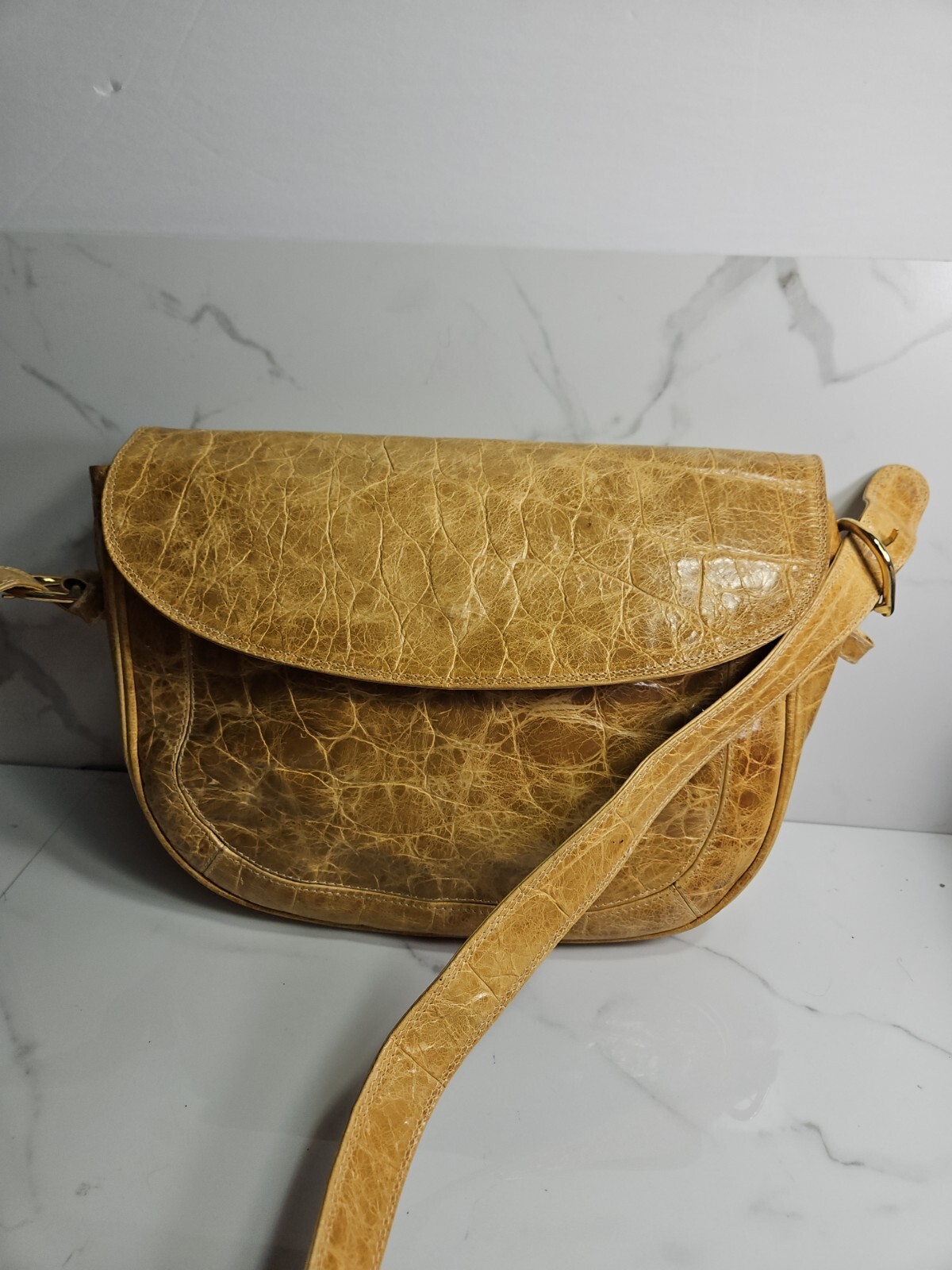 Neiman Marcus Crocodile Embossed Pattern Leather … - image 8