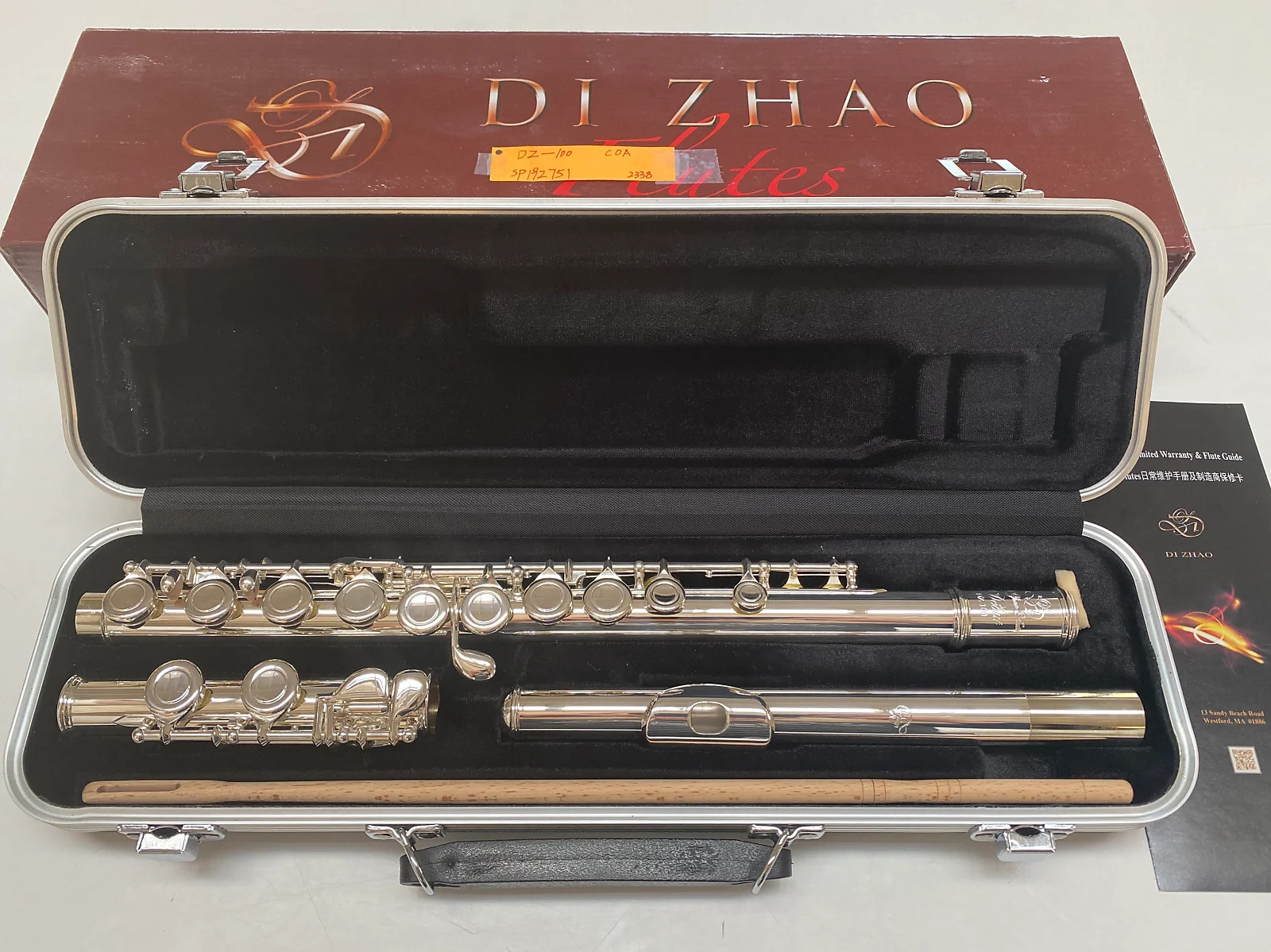 Mint Open Box Di Zhao DZ100 Flute, Silver Plated, C Foot, Offset G; with Case