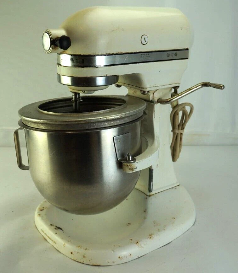 After pic of my 1983 (I think) K5SS Hobart KitchenAid. More pics in  comments! : r/Kitchenaid