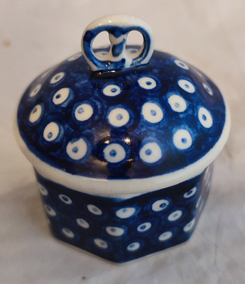 Bunzlau ? Kleine  Dose - Schmuckdose blau weiß Brezelgriff Handmade in Poland