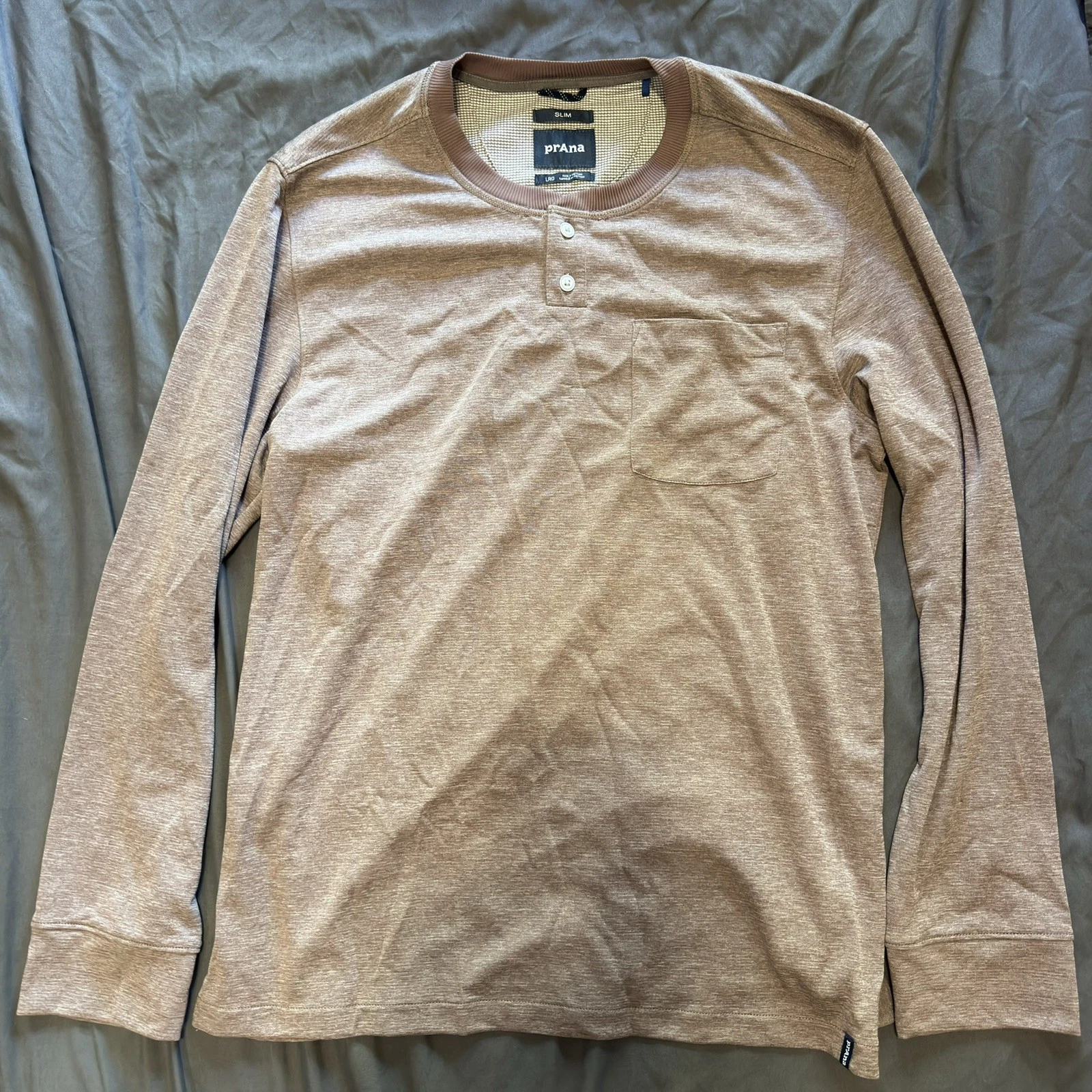 Prana Sol Defender Henley Moon Quartz - Large (NEW, read description)