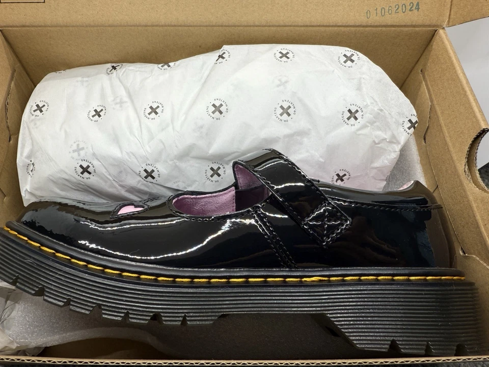 Dr. Martens Bex Heart Mary Janes talla 6 Foto 2 de 4