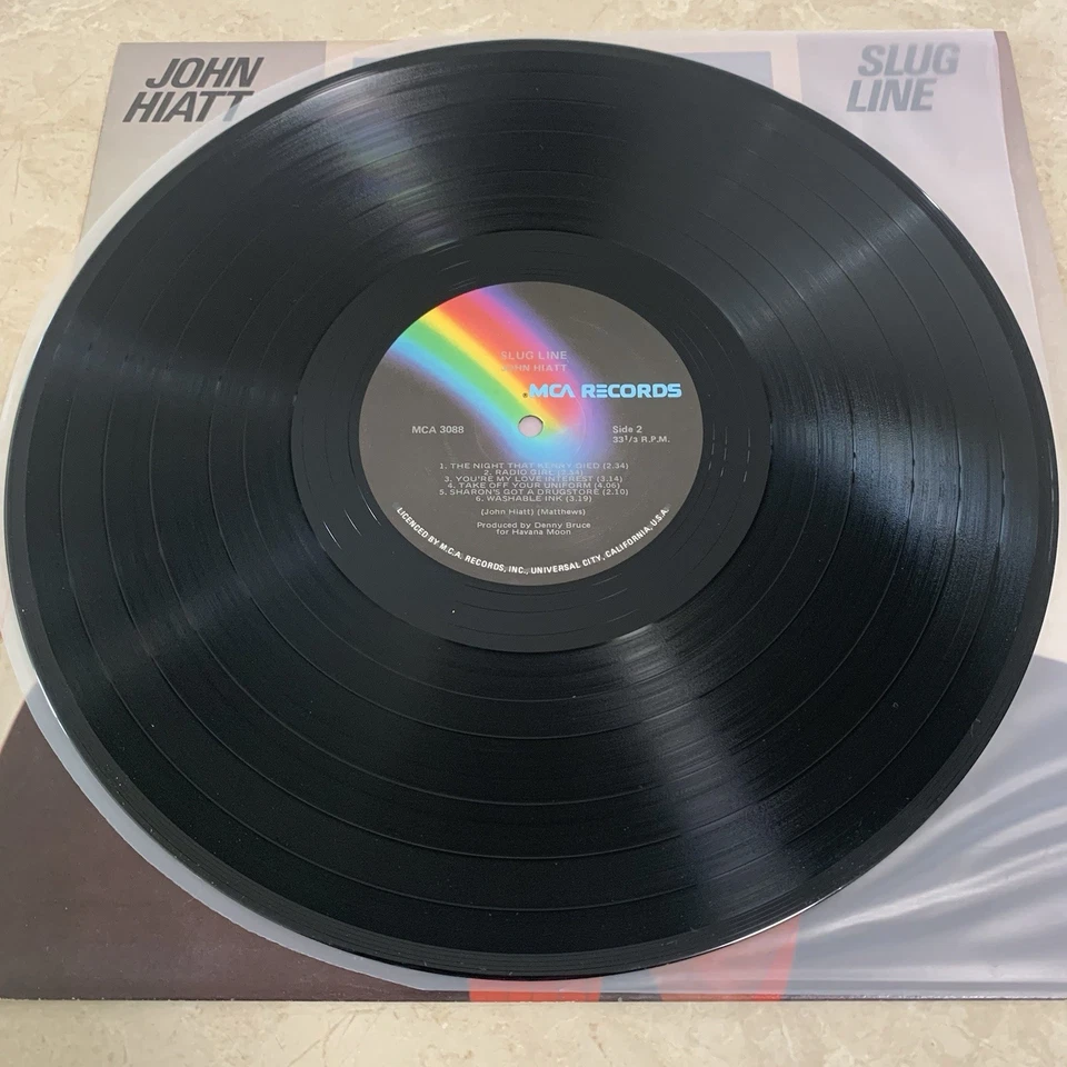 John Hiatt: Slug Line (Vinyl, 1979 AUS, LP, NM) - MCA 3088 - Image 3 of 4