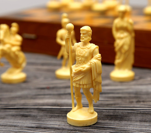 80s Chess set Antiquity Ancient Rome Historical warrior soldier Roman legionary