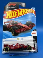 Hot Wheels Scuderia Ferrari HP Formula 1 Diecast Car Red Black Yellow 2025