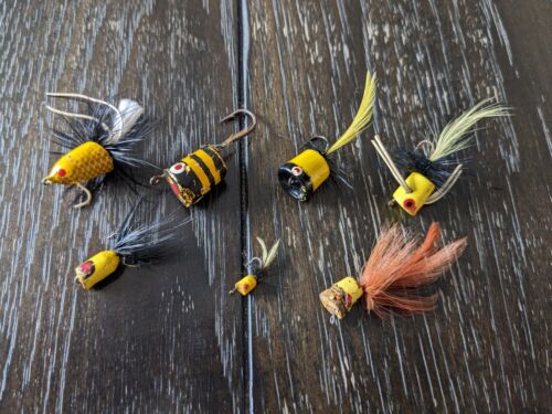 Lot of 7 Vintage YELLOW Fly Fishing Trout & Salmon Poppers Wood Fishing Lures - Picture 1 of 8