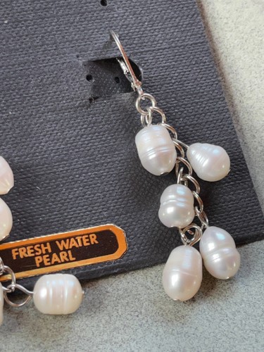 Cookie Lee Long Silvertone Chain w Freshwater Pearls Dangle Earrings for Pierced - Picture 4 of 4