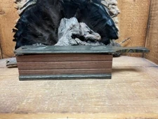 Dymondwood Lid playing on Walnut w/ Matching Base Turkey Talking Box Call