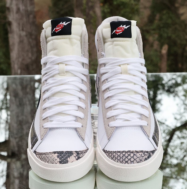 Nike Blazer Mid 77 Vintage Animal Pack Men's Size 10.5 White Nike Blazer Mid 77 Vintage Animal Pack Men's Size 10.5 White