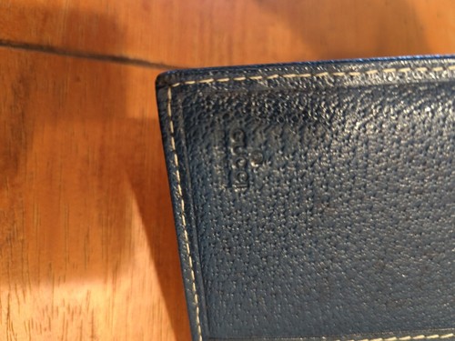 Authentic Gucci Canvas with Blue Leather Long Wallet - Picture 9 of 21