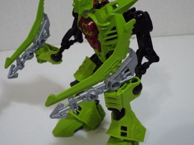 LEGO HERO FACTORY NATALIE BREEZ (7165) COMPLETE FIGURE *FREE SHIPPING*