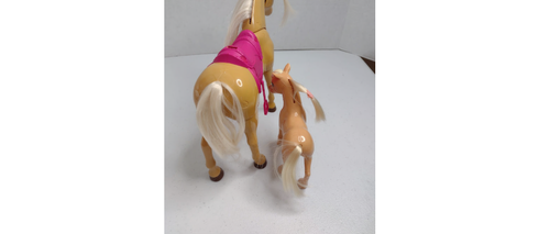 Barbie Doll and Her Sisters in a Pony Tale Horse and Chelsea size One Set 2 (W1) - Picture 5 of 6
