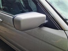 Retroviseur droit (ou coque) BMW 330