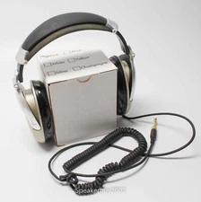 Koss PRO4AA Titanium Closed Back - Over Ear Headphones -- CS1