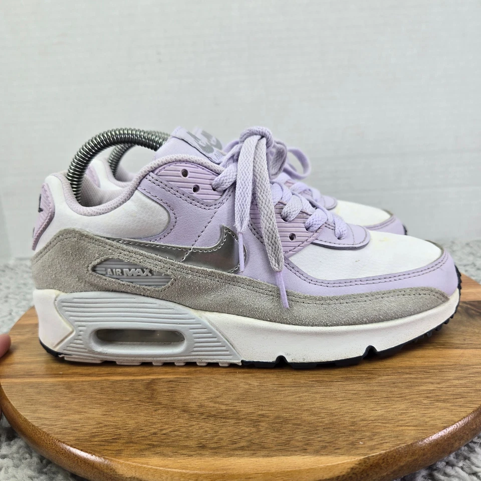 Nike Air Max 90 White Violet Frost GS Casual Athletic Sneaker Kids 6y CD6864-123 - Image 3 of 4