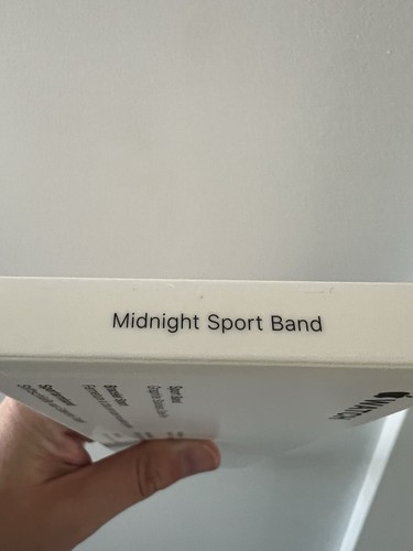 Bracelet sport Apple Watch authentique (45 mm | M/L) pour Apple Watch Series 9 minuit NEUF - Photo 4 sur 5