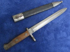 ORIGINAL VINTAGE WW1 M1893 SPANISH MAUSER BAYONET AND SCABBARD ARTILLERIA TOLEDO