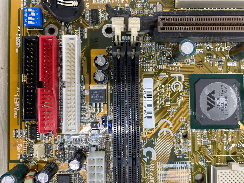 GIGABYTE GA-7ZMMH SOCKET 462 2X DDR AGP PCI AMR MATX - Image 2 of 4