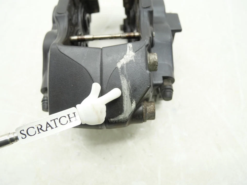 Pinça de freio esquerda Brembo traseira usada LH 2016-2024 Chevy Camaro SS 6.2L fabricante de equipamento original - Imagem 4 de 4