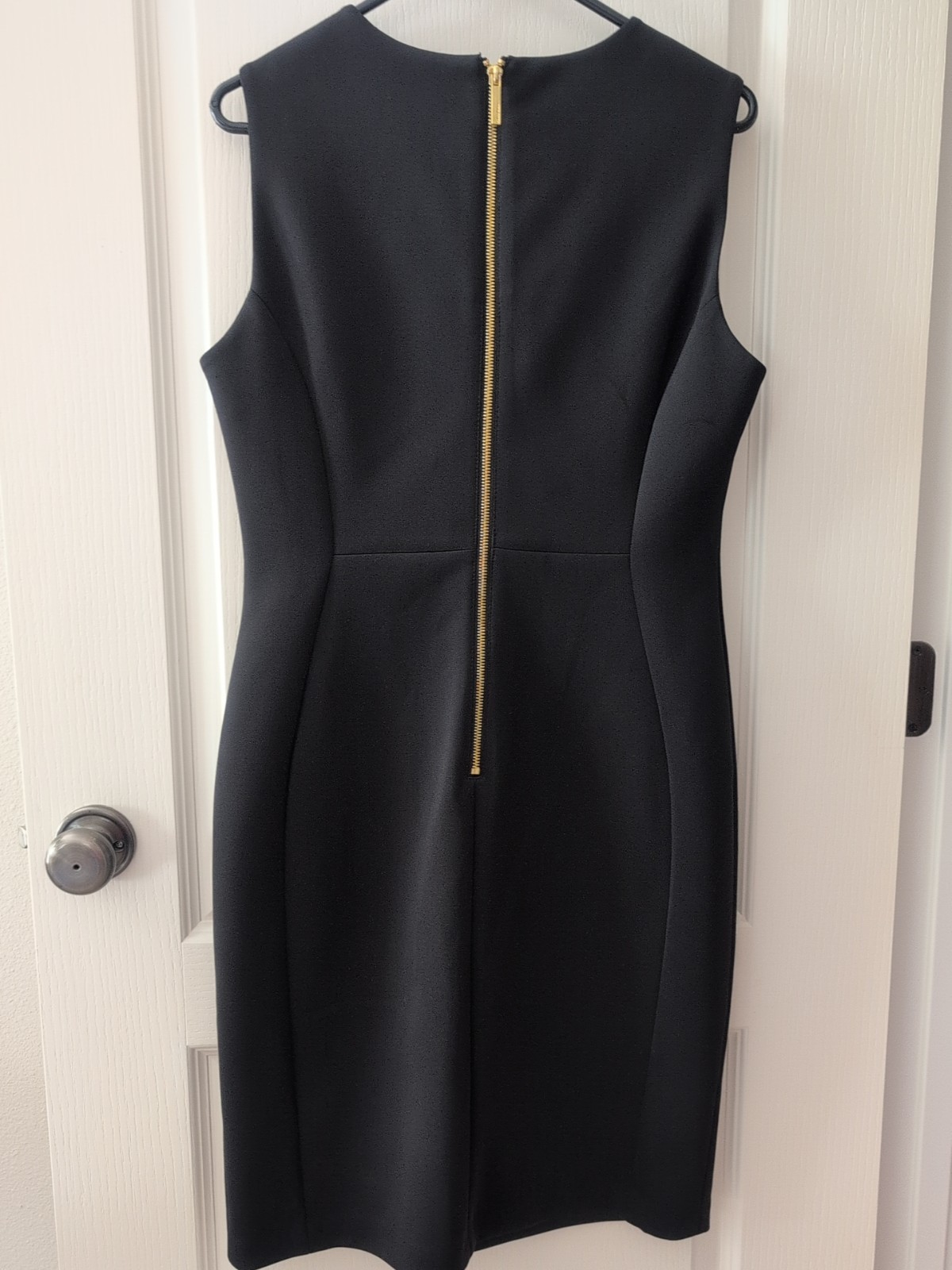 Calvin Klein Versatile Basic Black Sleeveless She… - image 3