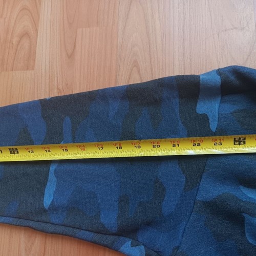 Victoria's Secret Pink Blue Camo Pullover Hoodie Large Athleisure Winter - Picture 6 of 8