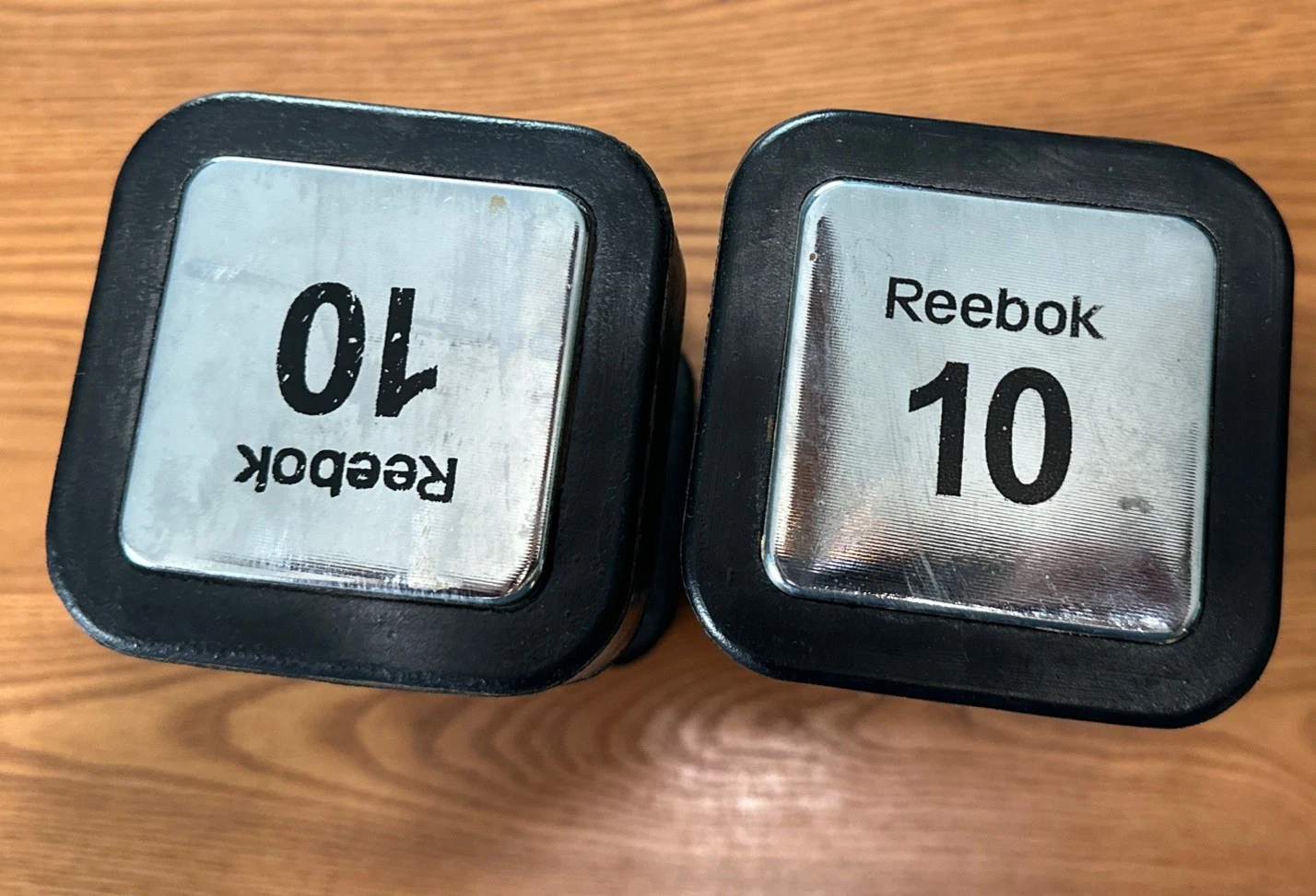 Pair Of Reebok 10 lb Dumbbells Vintage Rare Square Weights - Some Scuffing NICE!