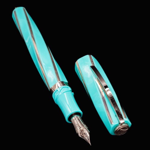 Penna stilografica Visconti Divina Elegance - Wave - Foto 2 di 13