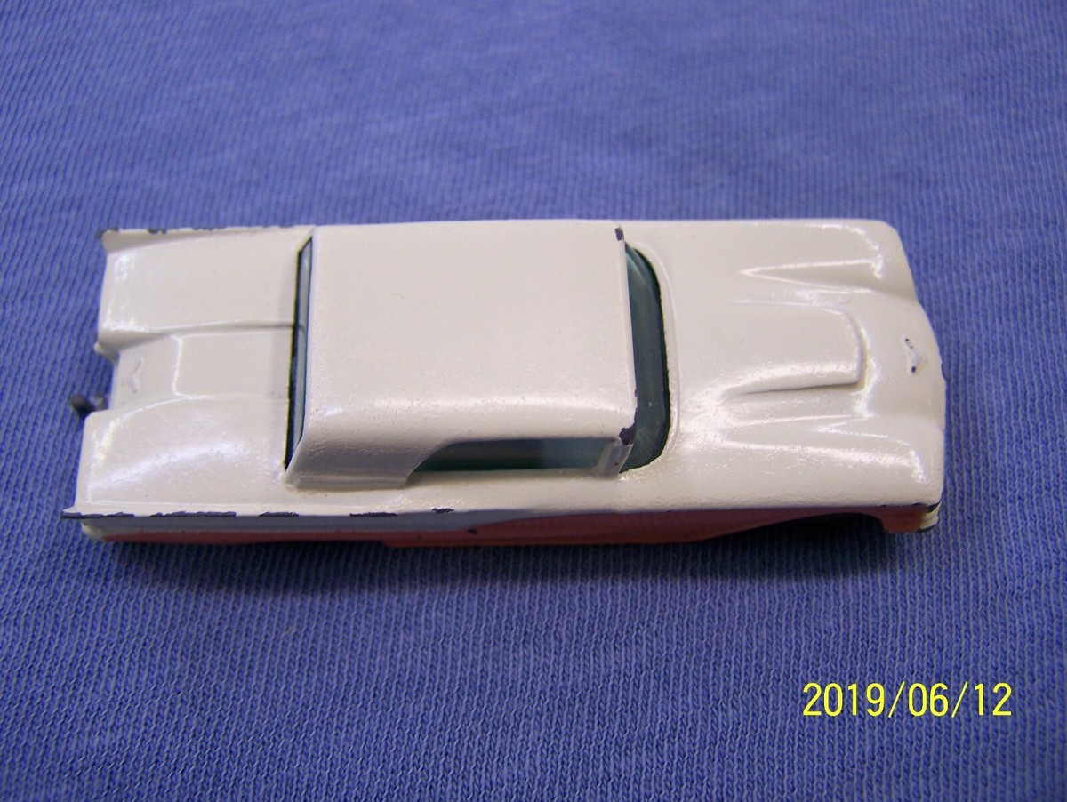 LESNEY MATCHBOX 75A FORD THUNDERBIRD ~ 20 SPW, BLUE BASE ~ 1960