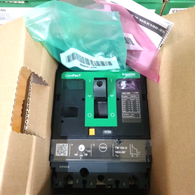1PC- Schneider C16F3TM160 Circuit breaker, ComPacT NSX160F,36kA