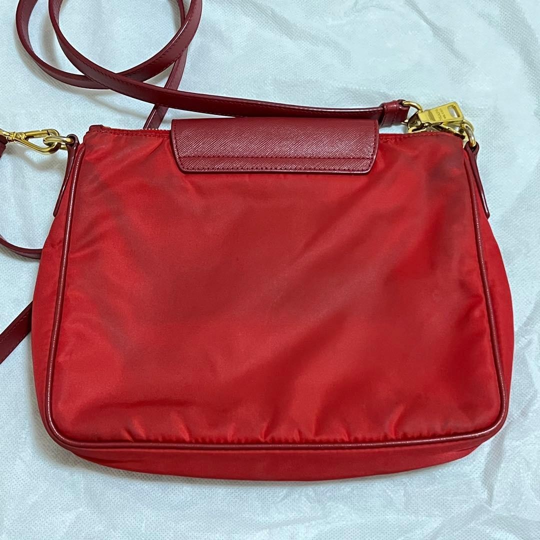 PRADA Red Shoulder Bag thumbnail 6