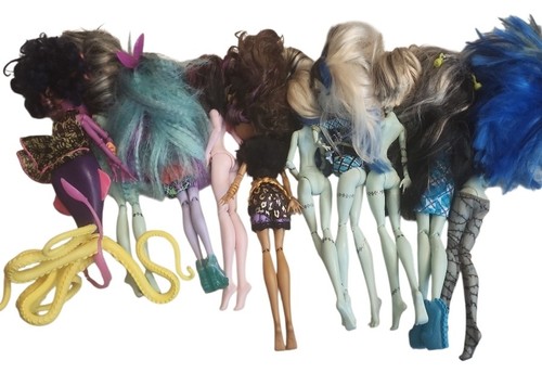 Monster High Puppen 10 Stück Frankie Gloom Draculaura Kala Ghoul Voltageous  - Bild 5 von 5