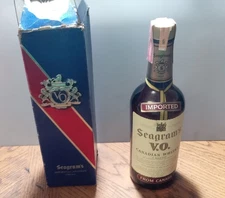 Vintage 1971 Seagram's V.O. 750ml bottle of Whisky Unsealed w/box