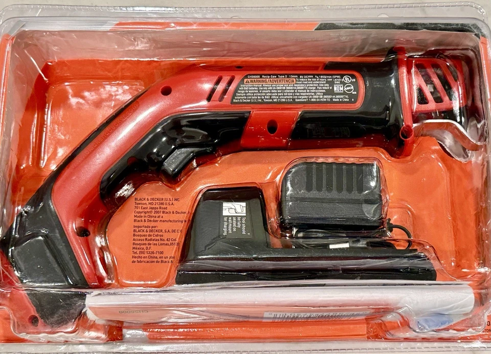 Black & Decker HandiSaw Factory Sealed Cordless Hand Saw - Image 4 of 4