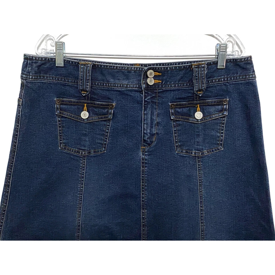 Saia jeans Style & Co linha 16 A elástica modesta casual bolsos com aba preppy - Imagem 2 de 4